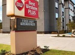 Best Western Plus Prien Lake Hotel & Suites - Lake Charles