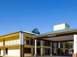 Days Inn by Wyndham Murphy