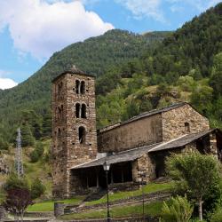 Canillo Hotels Find