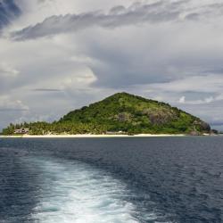 Mamanuca Islands Hotels Find