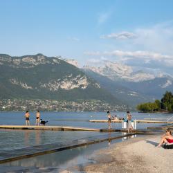 Lake Annecy Hotels Find