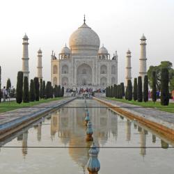 Taj Mahal, Agra Hotels Find