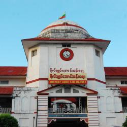 Bogyoke Aung San Market, Yangon Hotels Find