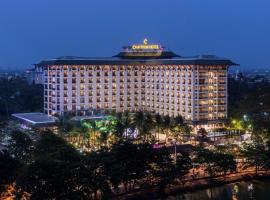 Chatrium Hotel Royal Lake Yangon Hotels Find