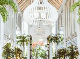 LUX* Grand Gaube Resort & Villas Hotels Find