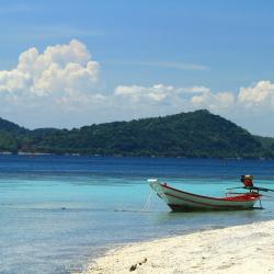 Chumphon Province Hotels Find