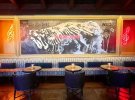 Pod Times Square Hotels Find