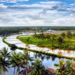 Quang Binh Hotels Find