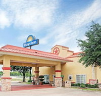 Days Inn by Wyndham Dallas South - Hotels Find