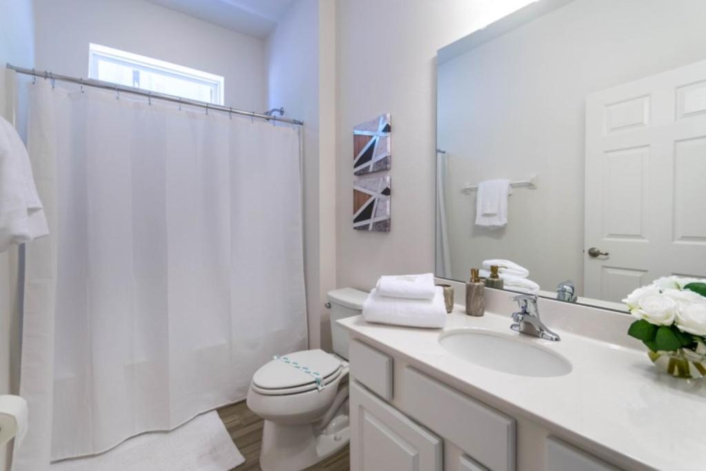 Your Family Will Love The 1st Class Amenities At Your Private Villa On Solterra Resort Orlando Villas 2761 - thumb 2
