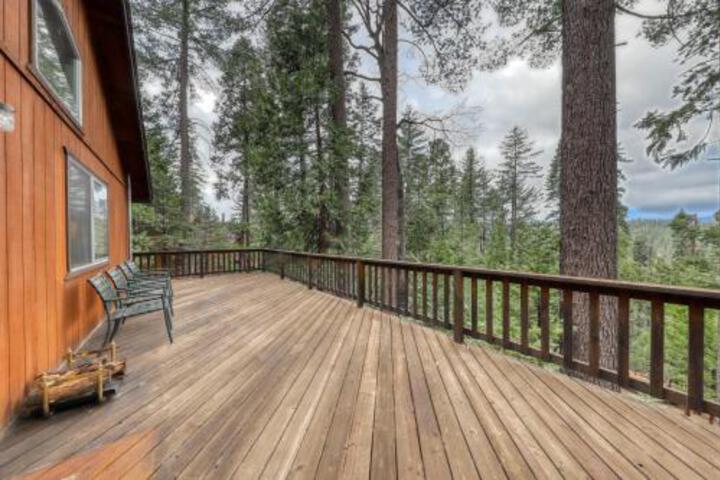 Yogis Cabin - thumb 0