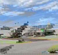 Holiday Inn Akron West - Fairlawn an IHG Hotel - Hotels Find