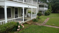 Historic 1920s Jefferson Cottage at Angell Manor
