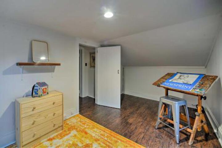 Updated / Pet Friendly Cabin By Hikes & Woodstock! - thumb 0