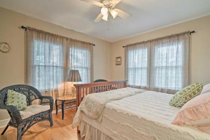 Historic Jefferson Cottage By City Park & Downtown - thumb 6