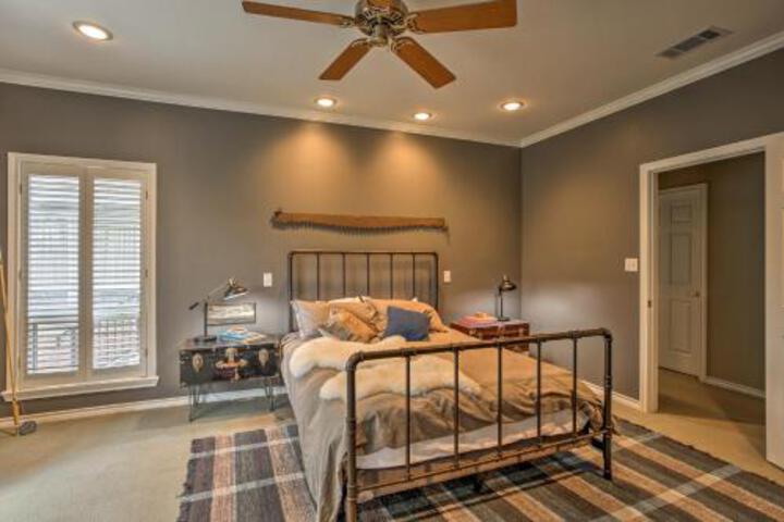 Custom Home W / Deck Dock & Boathouse On Lake Athens! - thumb 2