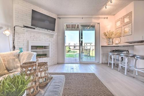 NEW Modern Montauk Condo W / Pool Access+Ocean View - thumb 6