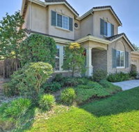 Family Friendly Tracy House with Patio  Grill - Hotels Find