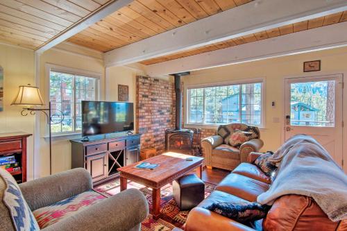 Lovely Lake Tahoe Escape: 4 Miles To Heavenly - thumb 1