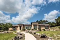 All suite Century Oak House Walk To Hidden Falls 2 Bedroom Home