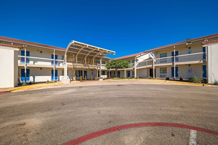Motel 6 Dallas, TX - Farmers Branch - thumb 1