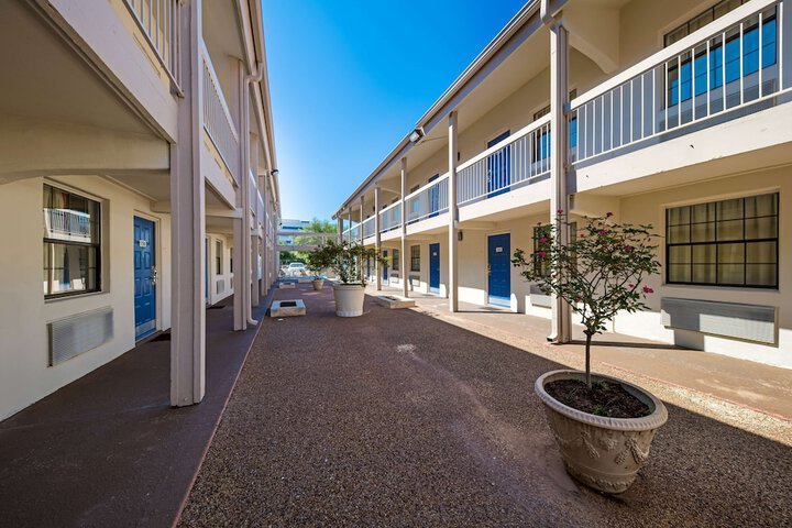 Motel 6 Dallas, TX - Farmers Branch - thumb 4