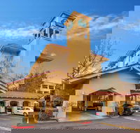 La Quinta Inn  Suites by Wyndham Seattle Sea-Tac Airport - Hotels Find