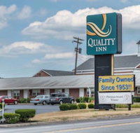 Quality Inn Breeze Manor - Hotels Find