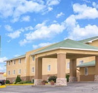 Super 8 by Wyndham Dodge City - Hotels Find