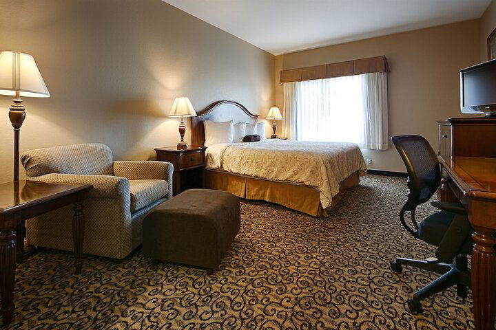 Best Western Plus Fossil Country Inn & Suites - thumb 6