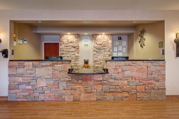 Best Western Plus Fossil Country Inn & Suites - thumb 3