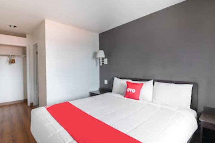 OYO Hotel Irving DFW Airport North - thumb 0