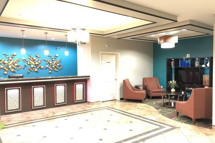 Executive Inn & Suites Joaquin - thumb 7