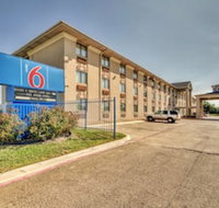 Motel 6 Dallas, TX - Fair Park - Hotels Find