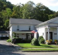 The Colonial Inn  Motel - Hotels Find