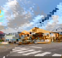 Quality Inn  Suites Georgetown - Seaford - Hotels Find