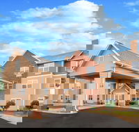 AmericInn by Wyndham Fulton Clinton - Hotels Find