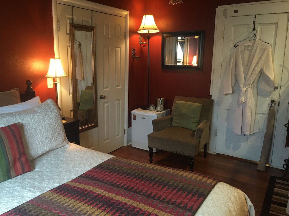 Vara Guest House - thumb 1