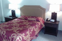 5th Avenue Inn and Suites