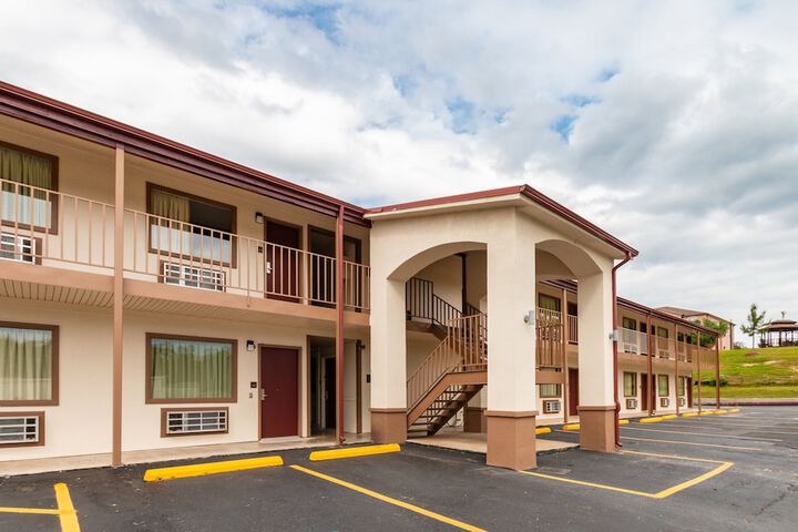 Red Roof Inn Buffalo, TX - thumb 6