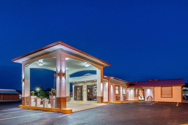 Red Roof Inn Buffalo, TX - thumb 1