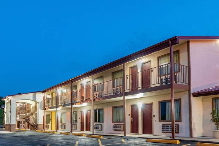 Red Roof Inn Buffalo, TX - thumb 2