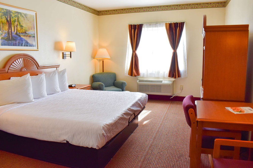 Americas Best Value Inn & Suites Haltom City Ft. Worth - thumb 5