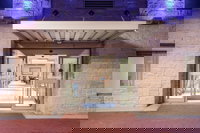 Holiday Inn Express  Suites Manhattan an IHG Hotel