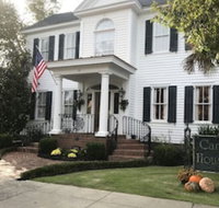 Carriage House Inn - Hotels Find