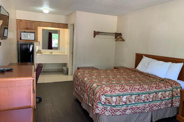 Regency Inn Jewett - thumb 3