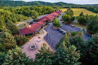 Arena Wi Hotels Find