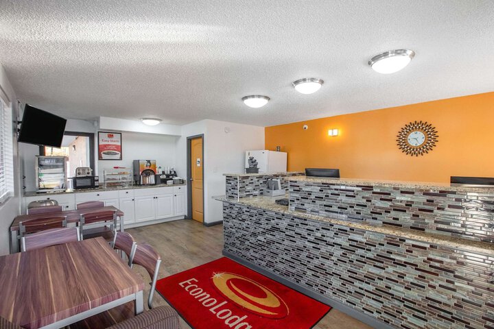 Econo Lodge - thumb 7