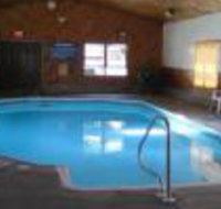 Villager Motel  Glen Manor Estate - Hotels Find