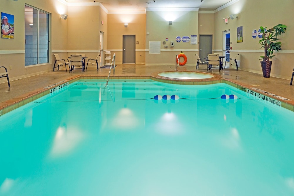Holiday Inn Express Hotel & Suites Athens, An IHG Hotel - thumb 1